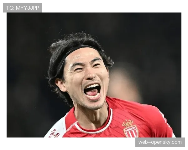 半场：摩纳哥2-0领先朗斯，南野拓实传射建功